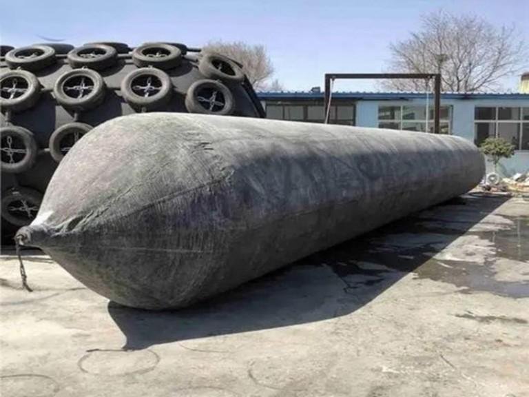 Marine airbag