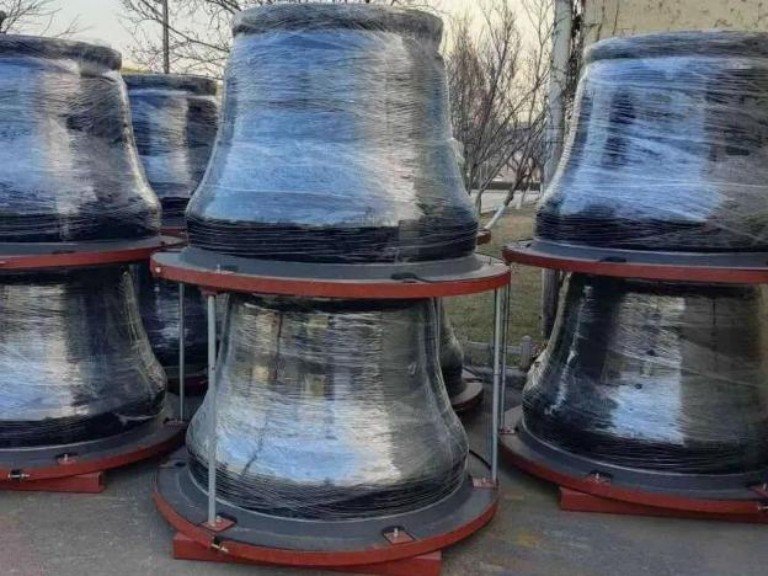 Zhonghaihang's SPC Rubber Fenders